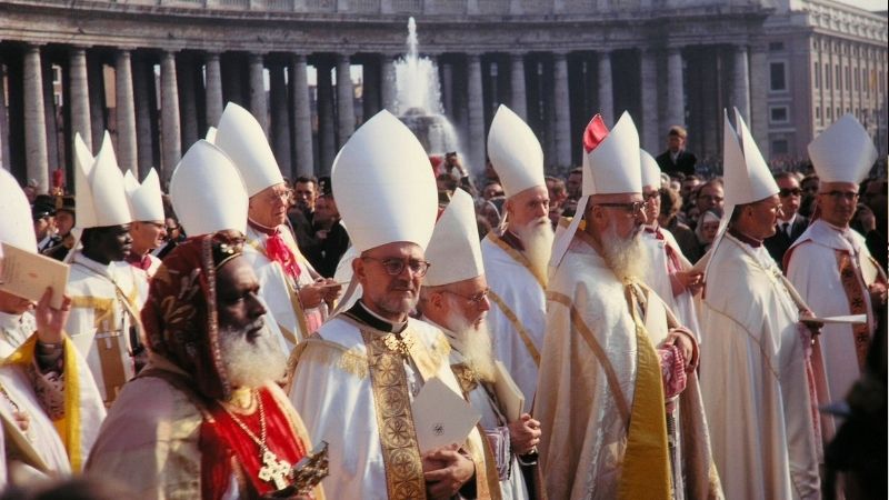 Chiesa cattolica: il sistema patriarcale che esclude le donne